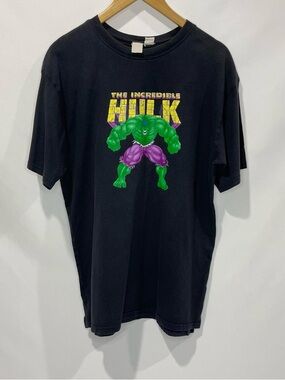 Marvel Black 'The Incredible Hulk' Graphic Tee with Green and Purple Print
